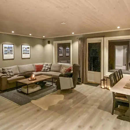 In With House A Mountain View