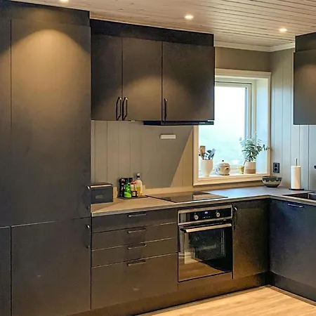 In With House A Mountain View